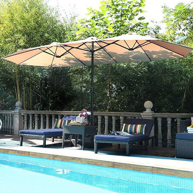 Picture of rectangular patio umbrella